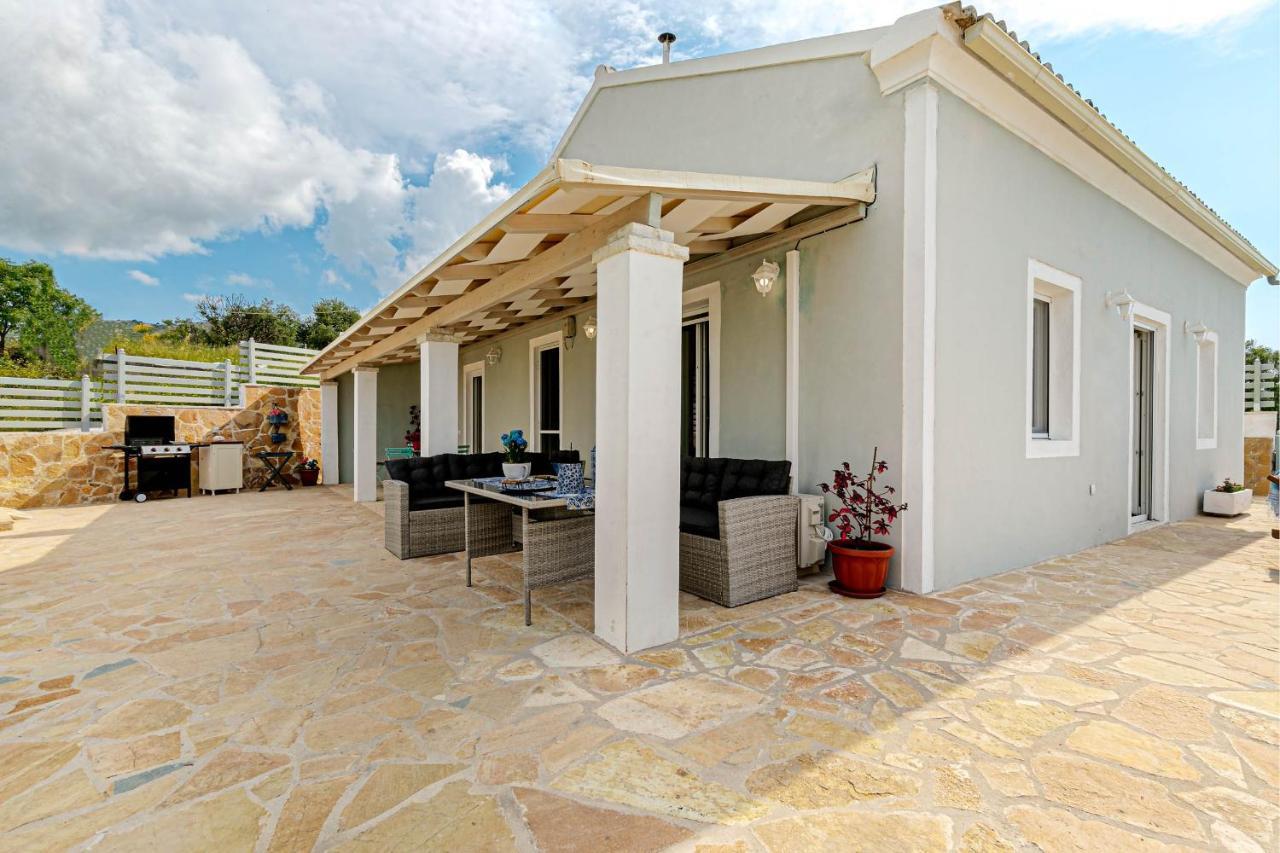Villa Orizontas Corfu, Private Villa With Breathtaking Views Loutses Экстерьер фото